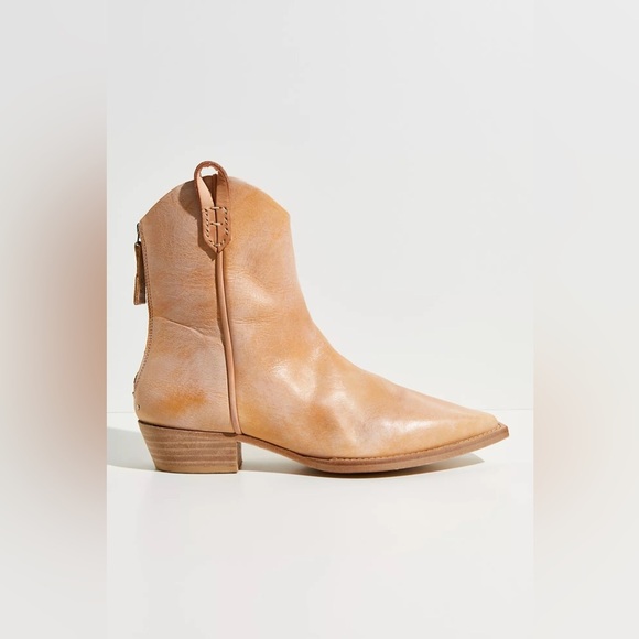 COPY - Free People Wesley Ankle Boots - Picture 4 of 9